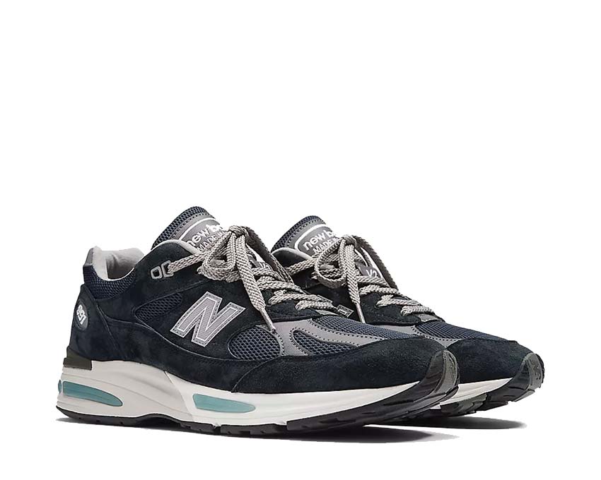 New Balance 991v2 UK Dark Navy / Smoked Pearl - Silver U991NV2