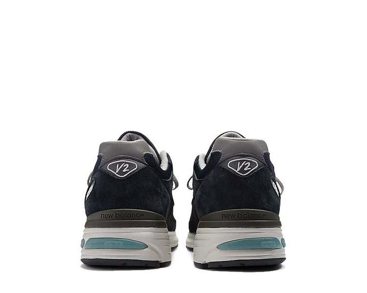 New Balance 991v2 UK Dark Navy / Smoked Pearl - Silver U991NV2