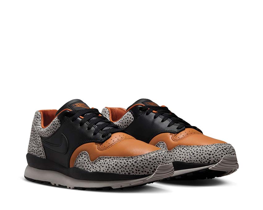 Nike Air Safari Black / Black - Monarch - LT Iron Ore HM3818-001