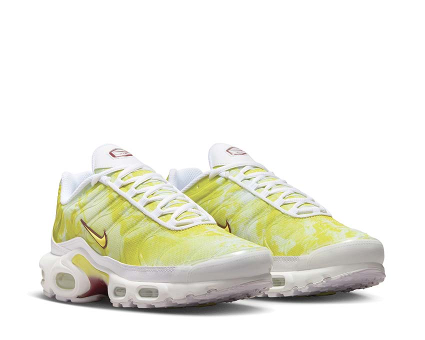 Nike Air Max Plus White / LT Laser Orange - Football Grey FZ4348-100