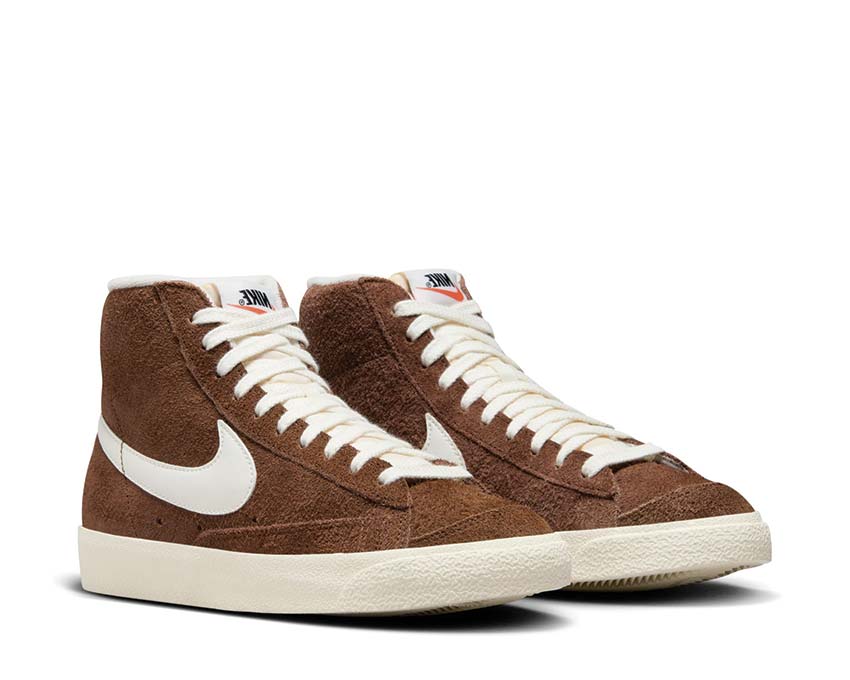 Nike Blazer Mid '77 Vintage Cacao Wow / Sail - Coconut Milk - Black DV7006-200