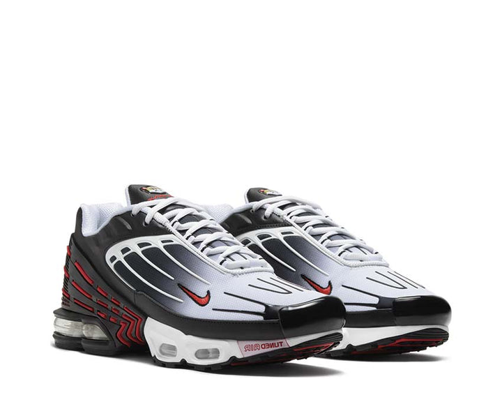 Nike Air Max Plus 3&nbsp; Black / University Red - White DM2573-001