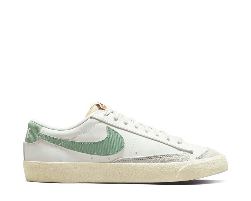 Nike Blazer Low '77 Prm Sail / Enamel Green - Sail - Alpha Orange DO9799-100