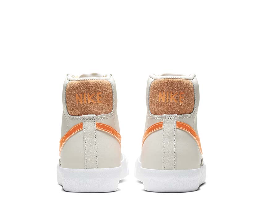 Nike W Blazer Mid '77 Light Bone / Total Orange - Orange Trance CZ0461-001